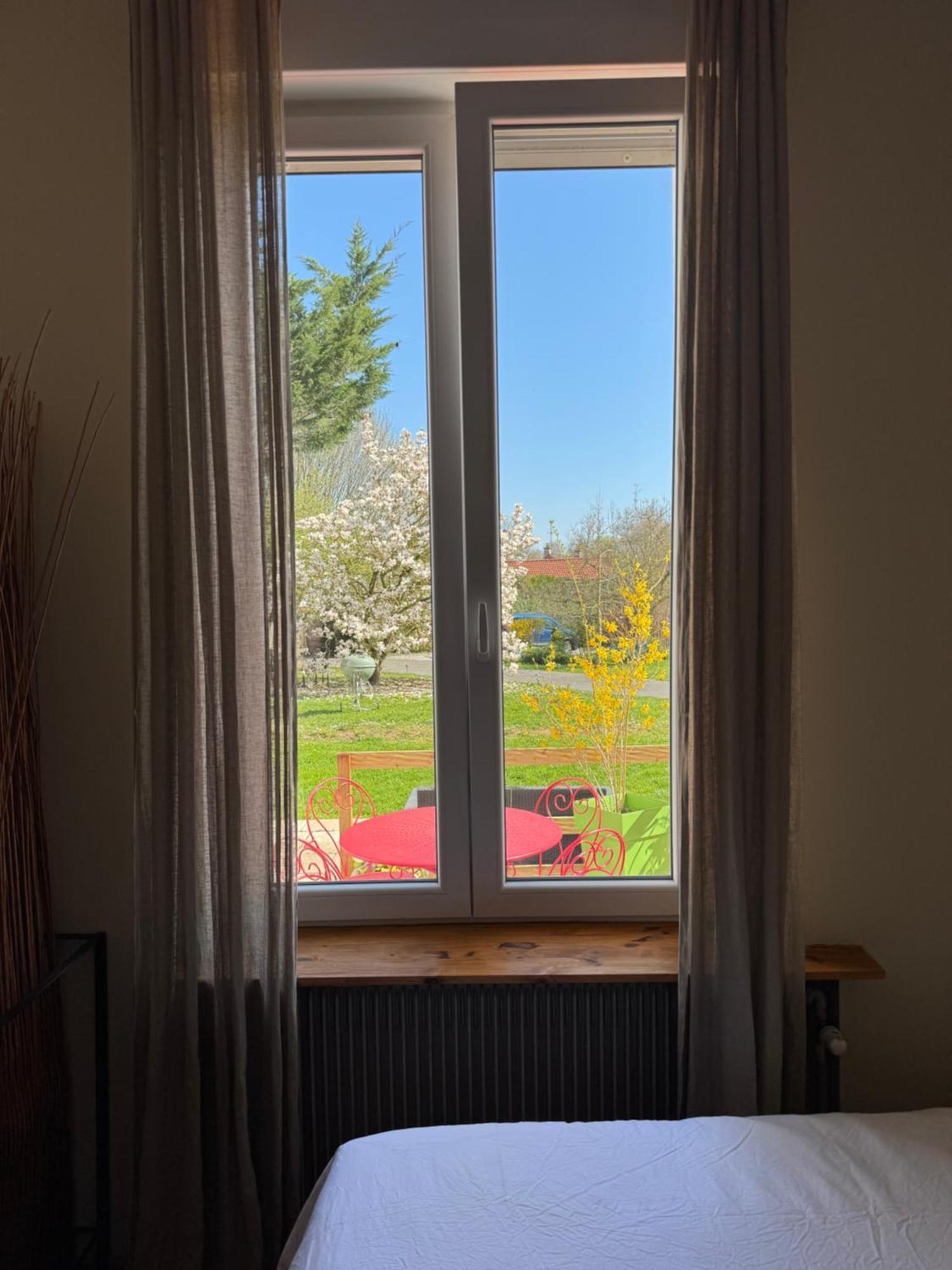 Bed and Breakfast Au Bois Dormant Huby-Saint-Leu Exterior foto